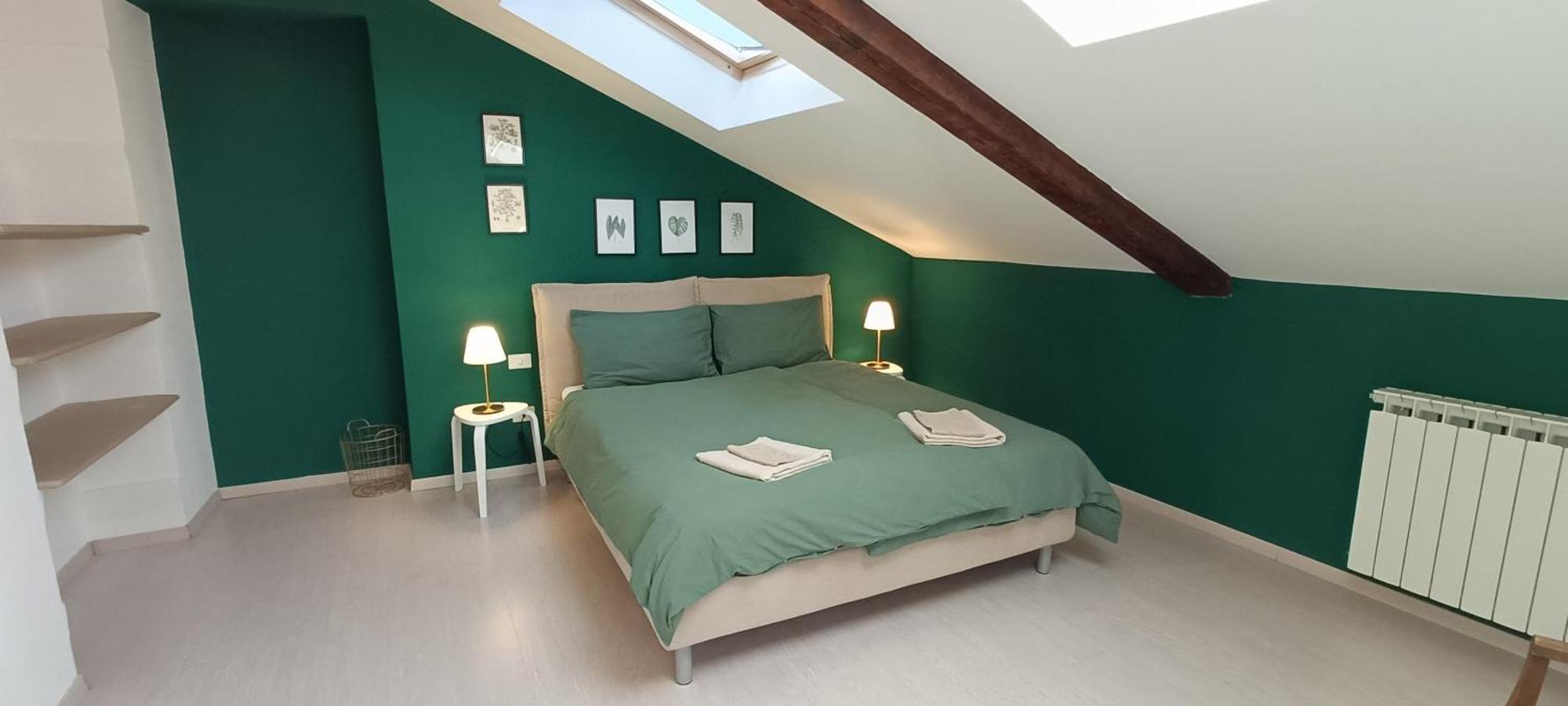 Centro Storico-Mansarda Verde Con Terrazzino E A/C Asti Eksteriør bilde